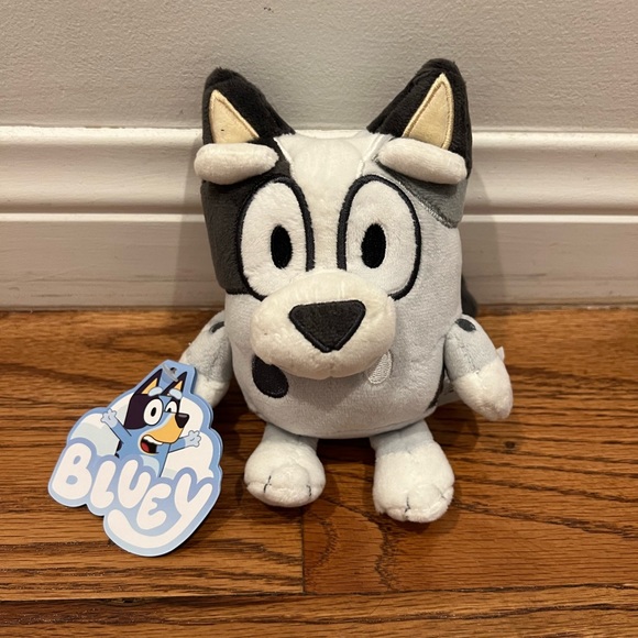 Moose Toys Toys Disney Bluey Friends Muffin 6 Plush Brand New Hard